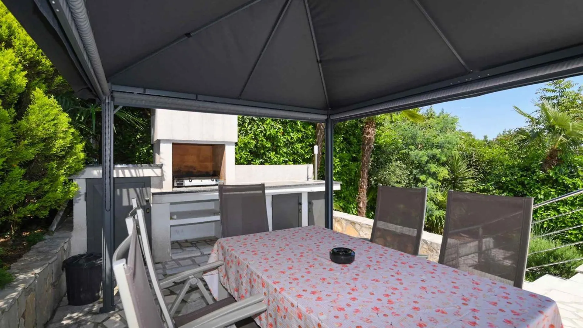 Apartment In Opatija 34125