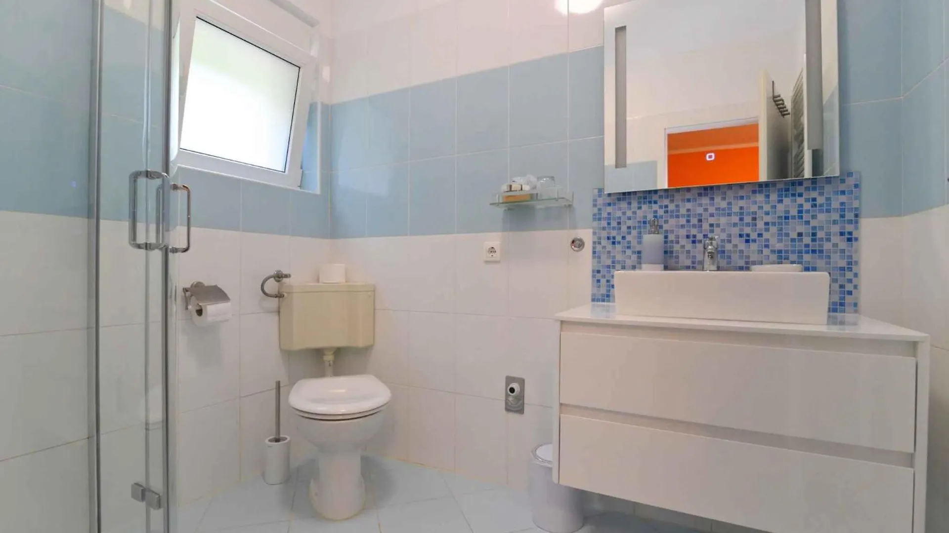 Apartment In Opatija 34125